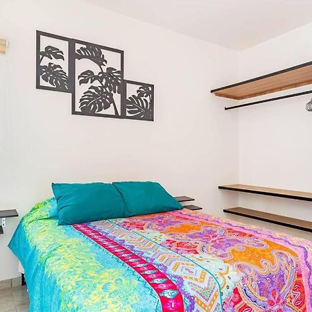 Lovely Cozy Apt W/Pool 2 Bedrooms. Great Location! プエルト・モレロス エクステリア 写真