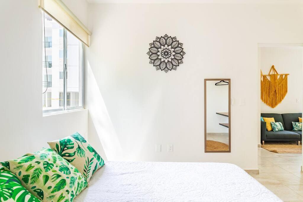 Lovely Cozy Apt W/Pool 2 Bedrooms. Great Location! プエルト・モレロス エクステリア 写真