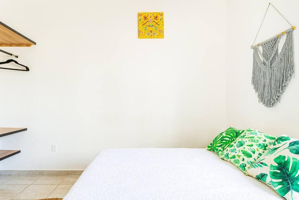 Lovely Cozy Apt W/Pool 2 Bedrooms. Great Location! プエルト・モレロス エクステリア 写真