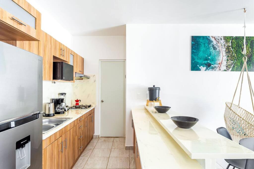 Lovely Cozy Apt W/Pool 2 Bedrooms. Great Location! プエルト・モレロス エクステリア 写真