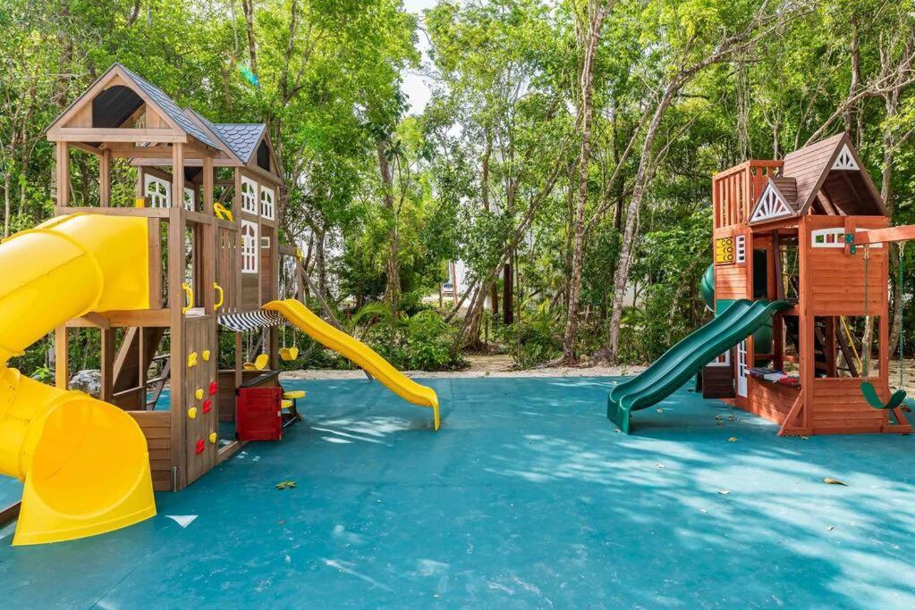 Lovely Cozy Apt W/Pool 2 Bedrooms. Great Location! プエルト・モレロス エクステリア 写真
